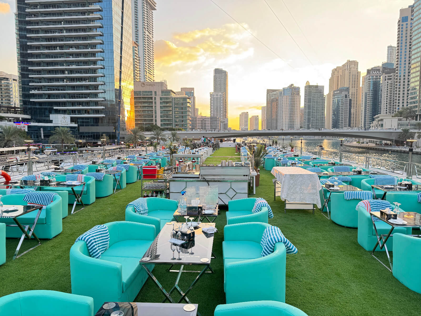 Marina-Premium-Megayacht-Cruise-6