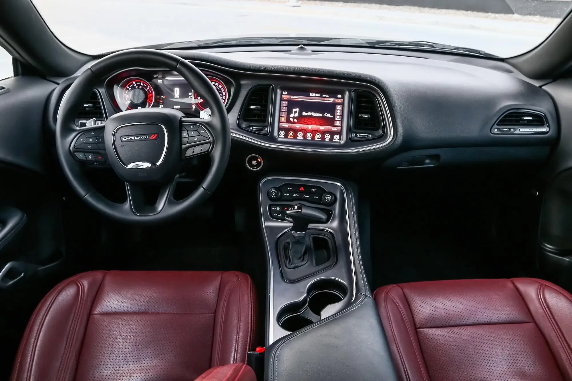 dodge-challenger-grey-4