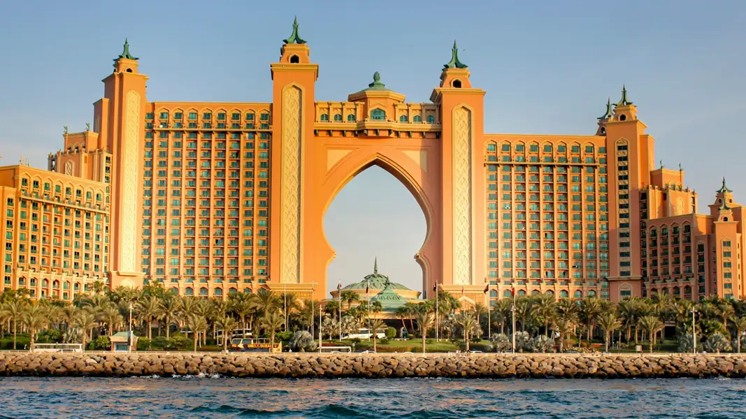 faisal-manga-4NeuZU-ynnw-unsplash-DESKTOP_HEADER (1)