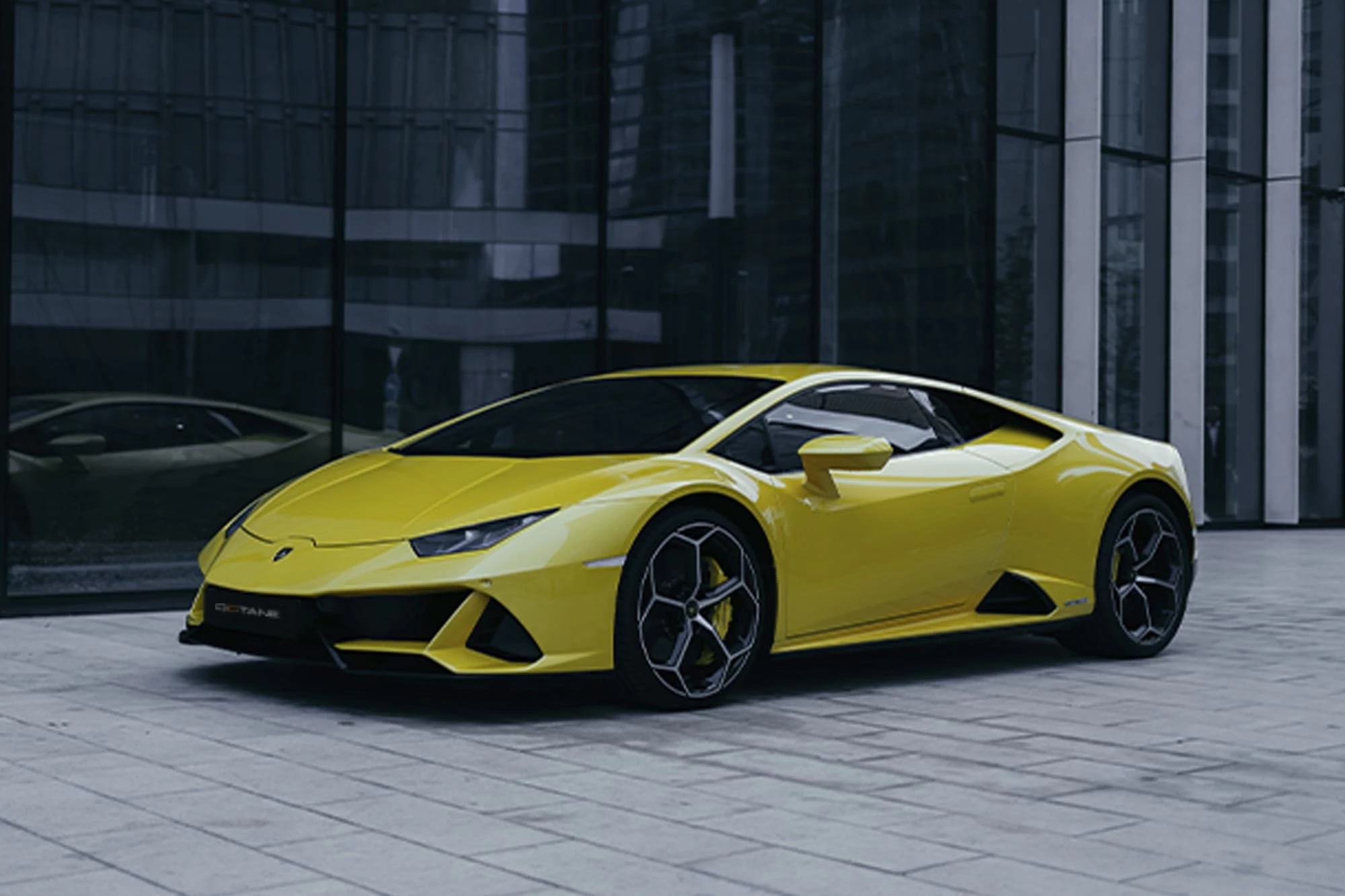 lamborghini-huracan-evo-yellow (1)